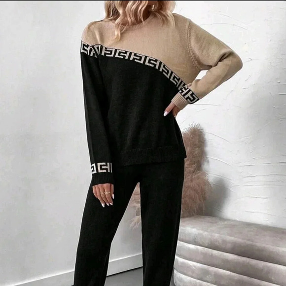 Geo Pattern Colorblock Sweater & Knit Pants - Picture 5 of 5